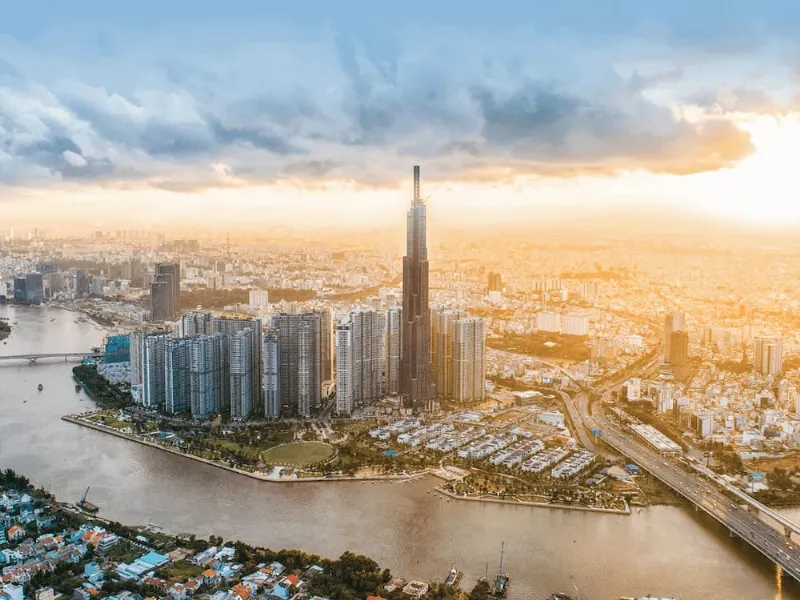 alt: Thiết kế Landmark 81 với hình ảnh bó tre