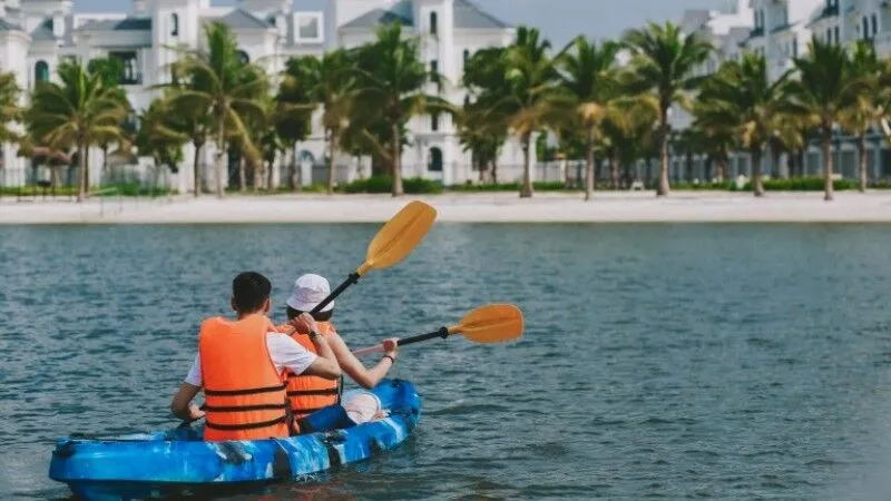 Chèo thuyền Kayak