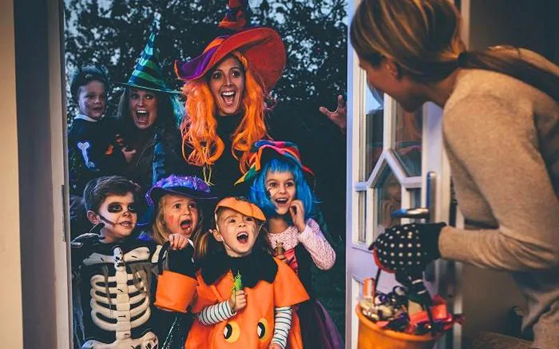 Trick or Treat là một hoạt động thú vị đối với trẻ em